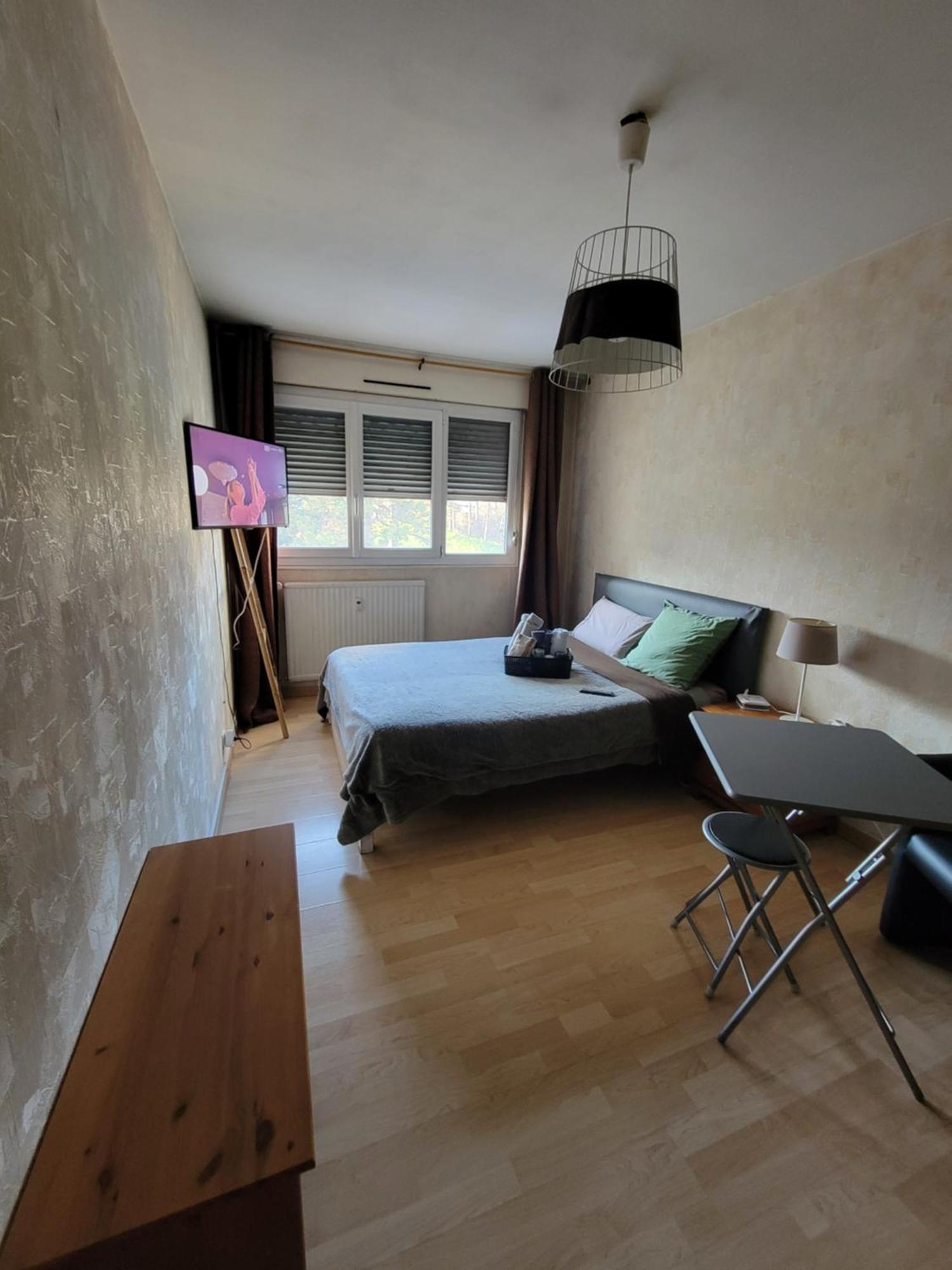 Pour Deplacement 3 Chambres Échirolles Exteriér fotografie